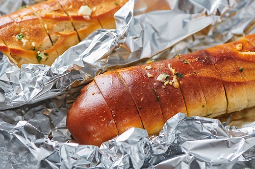 How to Cook Garlic Bread in Foil Bag | Store Bought Bread Guide