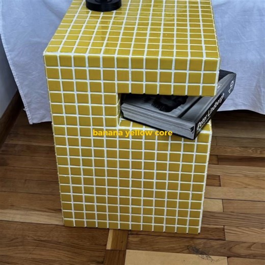 Banana yellow core aesthetic