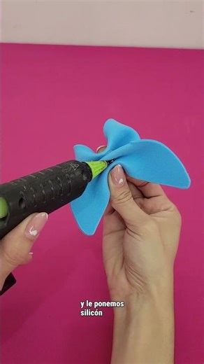 Transform foam into a beautiful bow ✨🥰 #crafting #tutorial #diy