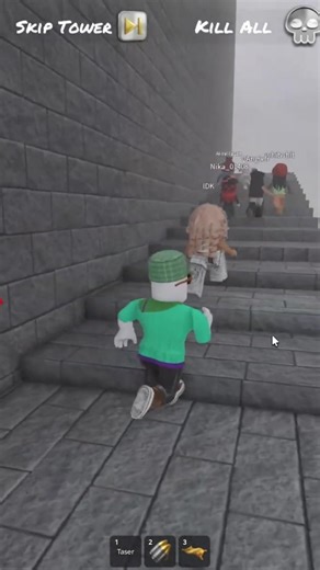 i almost got heart attack in roblox 😳😅 #roblox #robloxshorts