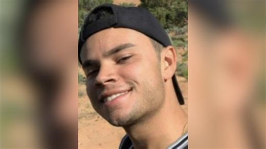 "Hijo mío, ayúdame": desgarrador relato de la madre de Carlos Ruiz en su funeral