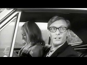 Night of the Living Dead (1968) One house, No escape : They won't stay dead!