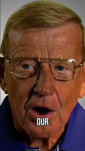 Lou Holtz on Pre-Game Punt Incident: Disrespectful or Just Gamesmanship? #shorts