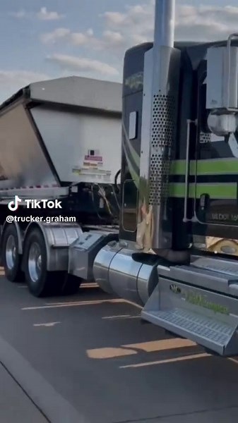 Morley Truck Parade: First Edit with Sweet Rollers