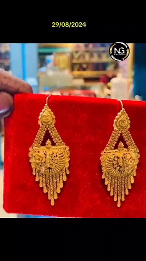 Stunning Kaner Dul Gold Earrings Design