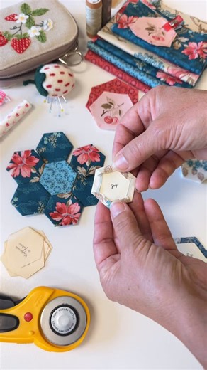 Edyta Sitar on Instagram: "There’s just something special about Mother’s Love! Enjoy this quick tutorial with tips to make your very own. 💙 Comment LOVE to receive a code to save 10% on this kit! #laundrybasketquilts #edytasitar #makersgonnamake #quiltinglove #quiltpattern #quiltlove #quiltingismytherapy #quiltdesign #fabricscraps #blue #quiltapplique #quiltblock #handquilting #fabricscraps #sewing #quilts #quiltersofinstagram #patchwork #quilter #fabriclovey #alwaysandover"