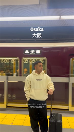 Moments that feel unreal — Osaka, you’re magic ✨ Book your Osaka, Japan Activites here — tinyurl.com/OsakaActivities ✅ Use my Klook Discount Code 𝗠𝗔𝗖𝗞𝗞𝗟𝗢𝗢𝗞 for extra 5-8% discount on Flights, Hotels & Activities Anywhere! ✨ #MackMamplata #Osaka #Japan | Mack Mamplata