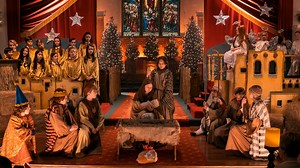 Judy Greer elevates holiday film 'The Best Christmas Pageant Ever'