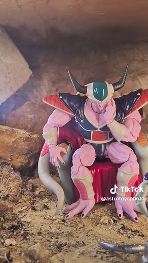 Dragon Ball Z Toy Photography: Behind the Scenes