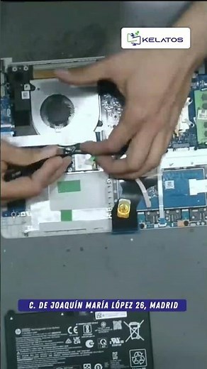 HP 250 G8がキーボードが反応しなくなった？🔧 ステップバイステップ修理
