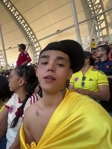 Videos de Kevin Caicedo👦🏻 (@kevincaicedo001) con “sonido original - Ana Agudelo”