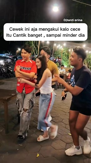 666K views · 5.4K reactions | Ternyata sekarang banyak C3wek” yang minder sam4 kecantikkan nya cece #ichachellow #karnaval #everyone | Dj tanti - Erina | Facebook