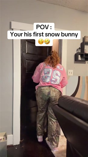 😂😂 #first #snowbunny #whitegirl #humor #funny | bunny