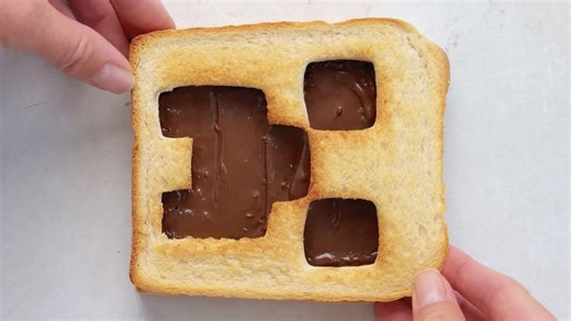 Minecraft Creeper toast fun chocolate toast hack for kids
