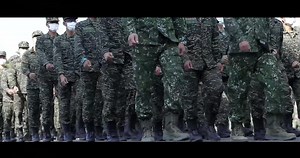 三軍九校院聯合入伍訓系列微電影-二部曲《淬鍊》 「淬鍊」這部作品，將帶領各位觀眾瞭解入伍生們在這一個月以來的各項課程，包括體能、軍事戰技、化生放核、實彈射擊等。現在付出的汗水、體力，將會體現在後面的震撼教育當中，各位家長讓我們一同期待在接下來震撼教育中入伍生們的表現吧！ | 陸軍軍官學校