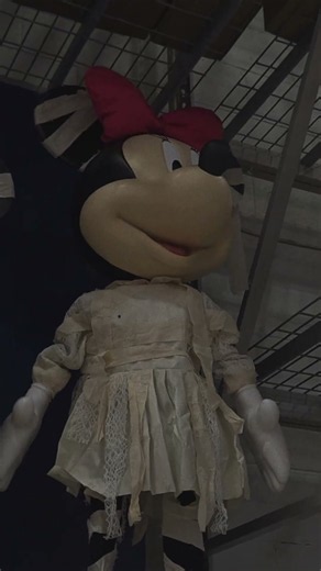 Mummy Minnie Mouse Halloween Animatronic at Lowe's 🧻