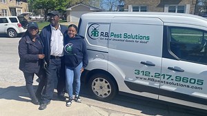 Chicago Woman Launches Pest Control Company to Follow Father's Legacy