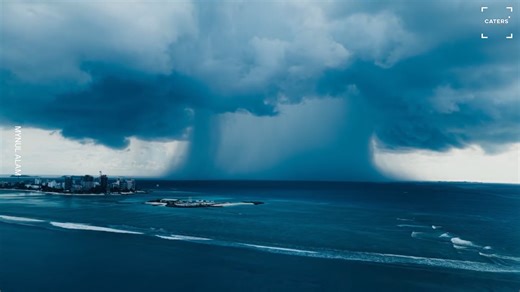 Massive cloudburst forms pillar of rain over Maldives in amazing weather moment