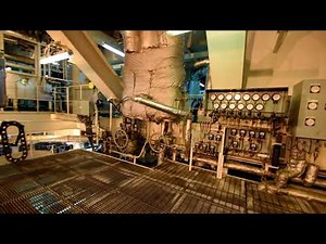 LNG Carrier engineroom steamturbine driven