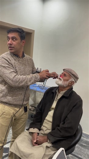 #nose #noseproblems #nosebleeding #nosepain #breathingissues #operation #surgery #ENT#doctor #entspecialist #drhaithamakaash #entrhinoplastyhub #stopbleeding #