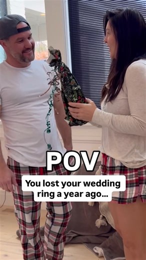 Mysha Bolen| DIY Interior Designer on Instagram: "I was devastated when I lost my wedding ring- The wedding ring he picked out for me- I loved it so much. We never went ring shopping as a young couple. He just knew! 💍 He had it remade for me exactly like the original and surprised me last Christmas! I can’t believe the kids were all in on it. Honesty this was the best Christmas ever! This same year my teenage son made my youngest daughter a rocket ship out of a cardboard box and that was the hi