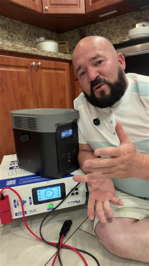 Este sistema funciona súper bien. Puedes usar la batería tipo Rack de WattCycle como extra batería de la Delta2, Delta 2 Max y Delta 3 ##wattcycle##ecoflow##cuba##sistemaelectrico##SummerVibes