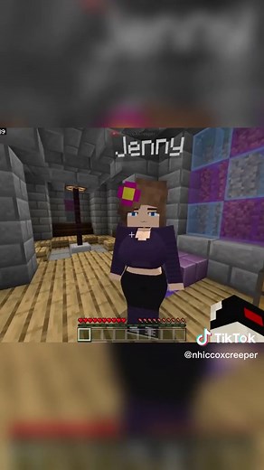 Jenny and Creeper Encounter in Minecraft - What's Happening?