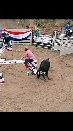 Bull Charge Mayhem! 🐂💥 Knoxville Takes the Hit Like a Legend | Jackass Number Two (2006)#movie