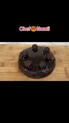 Only 3 Ingredient Chocolate Cake On tawa, Kadai, Eggs Super Easy Chocolate Cake #tiktok #fyp #foryou #foodtiktok #fried #Recipe #cake #chocolate #blackcake @paputi