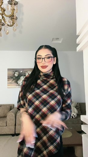 Tunisian Dance Performance with Emotional Expressions