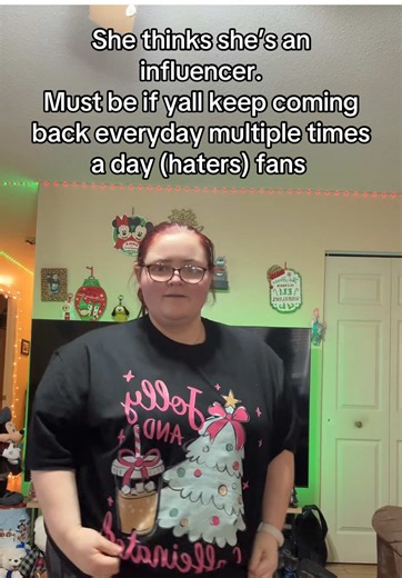 She thinks she’s an influencer… So why y’all watching every day? 🤭 #haters #hatersmakemefamous #hatersgonaahate #influencer #contentcreator