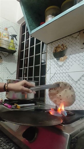 Dil vil pyar vyar main kya janu re 😊 #youtube #poonam rani #public #meerut