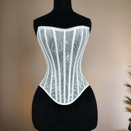 Easy Corset Tutorial for Beginners | Part 1 Lilian