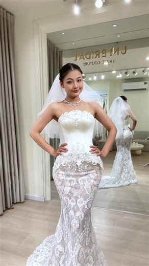 Chiếc váy dành cho cô dâu muốn là chính mình… theo hai cách khác nhau. 👰‍♀️ #unibridal #bridaldress #newcollection #hautecouture #bride