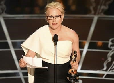 De Michael Moore à Patricia Arquette: retour sur 5 discours politiques marquants de l'histoire des Oscars