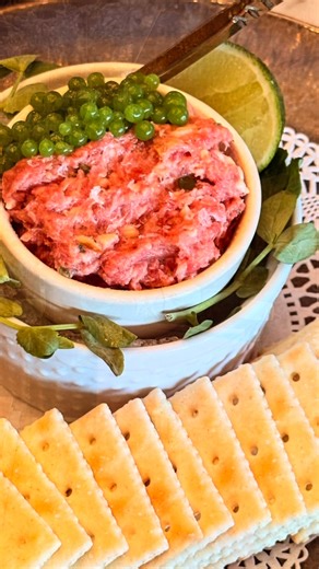 🎉New year, new kitchen, new menus, new standard. 🔥Executive Chef John Mark has created an entirely new lineup of dishes for Cowboys & Cadillacs—crafted to match the level of dining C-C was always meant to deliver. The Pendleton menu anchors the main upscale casual dining room located on the main level of Cowboys & Cadillacs—featuring Texas parisa, bourbon-smoked mussels, branzino à la vierge, short rib pappardelle, and finally, a true cowboy ribeye. 😍 Our rooftop eats have leveled up as well.