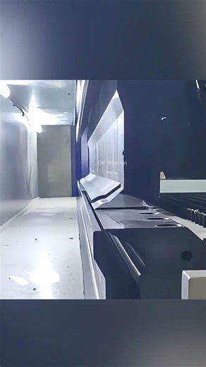 Want precise bending of thin sheets, but the machine always disappoints?🤔#bendingmachine #bender