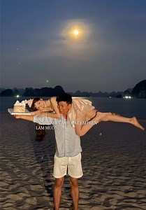 Chúc mừng sinh nhật vợ chồng chúng mình ❤️🎂 Chúc công chúa của anh mãi xinh đẹp và yêu thương bố con anh nha!@Hoà Minzy