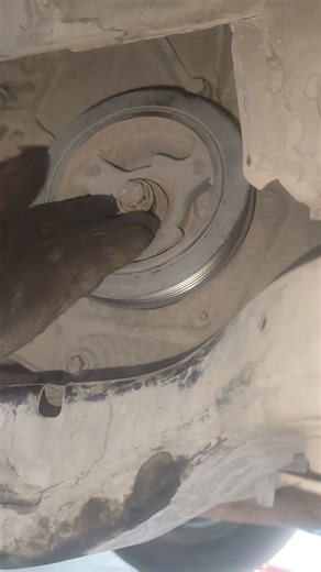 auto technician 86 🇺🇲 Ford Taurus engine working