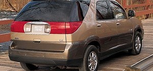 2002 Ford Explorer VS. 2002 Buick Rendezvous VS. 2001 Toyota Highlander