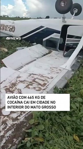 Avião com 465 kg de cocaína cai em cidade no interior de Mato Grosso #shorts