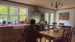 15K views · 262 reactions | Une ancienne mélodie acadienne pour accompagner les premières feuilles  d’automne qui commencent à tomber. Bonne soirée ! | La Famille LeBlanc | Facebook