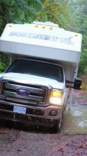 We test our Northern Lite truck camper with our first wild camping trip in Canada and quickly discover it’s not ready for true off grid living! Showing the real highs and lows of learning truck camper life in a Canadian Winter. . . #truckcamper #travelcanada #overland | Chasing Dreams