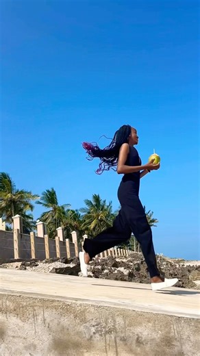 AGNES TUVA MODEL 💃😍#foryou #fyp #model #outdoors #photoshoot #beachphotography #omwamidrbabu #fit