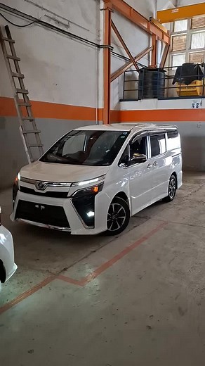 🔥🔥2018 PETROL POWERED ENGINE TOYOTA VOXY AVAILABLE FULLY LOADED ✅️PRICE KSH 2.8M NEGOTIABLE ✅️DEPOSIT KSH 1.5M BALANCE IN 18MONTHS PAYMENT TERMS ✅CASH PRICE ✅BANK FINANCE ✅TRADE IN ✅️HIRE PURCHASE 🔥LOW GENUINE VERIFIED MILEAGE 🔥 AUTOMATIC TRANSMISSION GEARBOX 🔥MULTI FUNCTIONAL INFOTAINMENT SCREEN DISPLAY 🔥MULTI FUNCTIONAL STEERING WHEEL 🔥LED XENON HEADLIGHTS 🔥ELECTRIC PARKING BRAKES 🔥LED XENON HEADLIGHTS 🔥DAYTIME RUNNING LIGHTS 🔥FRONT AND REAR CAMERA 🔥ELECTRIC RETRACTABLE SIDE MIRROR