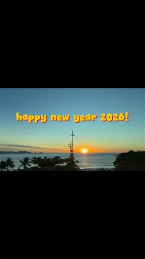 Happy New Year everyone 🌅 Sharing a beautiful sunrise time-lapse I took while on holiday with my loved ones. 🫂 I hope this new year brings you plenty of quality time with those who matter most. Wishing everyone a joyful and hopeful new year! | Grace Fu