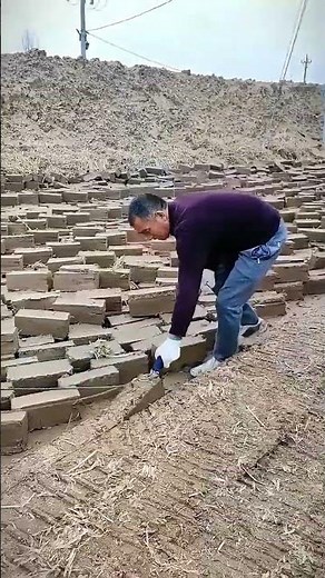 Clay Extraction Process for Bricks