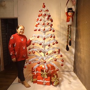 431K views · 6.3K reactions | DIY light-up Christmas tree made from plastic pipes | Viral Clip | Facebook