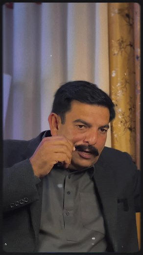 🙂 #poetry #kamranpoets #hajisaab #dialouge