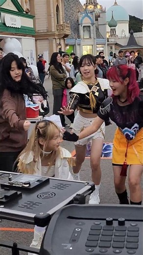 không sao cả 소정아 괜찮아? #춤추는곰돌 #afstarz #춤추는곰돌의랜덤댄스 #댄스 #dance #kpop #music #괜찮아 #khôngsaocả #베트남 #케데헌